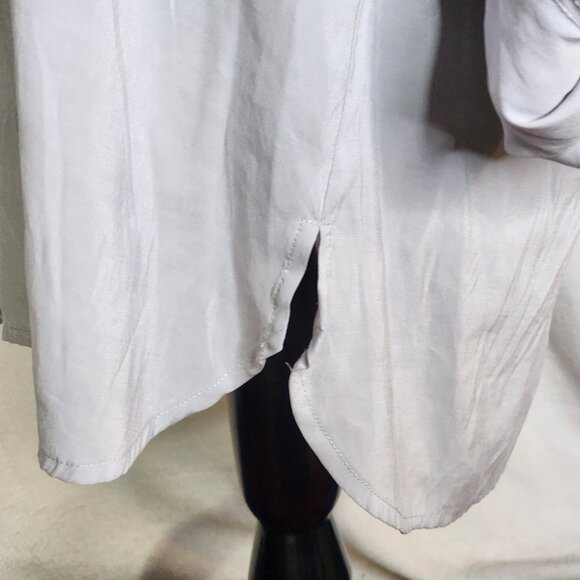 Chico's Gray Quarter Zip Modal Poly Tab Sleeve Pullover Blouse Chico Sz 3 US XL - Picture 10 of 16